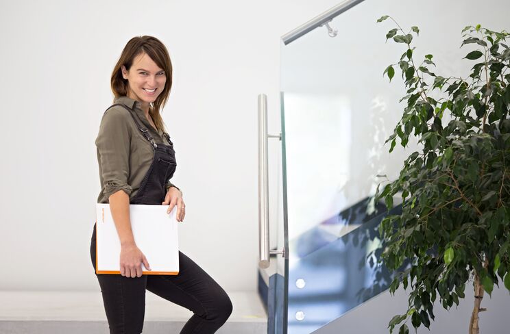 Mirka Jakubcová, DiS. - marketing a backoffice obchodního oddělení | Firemní kontakty