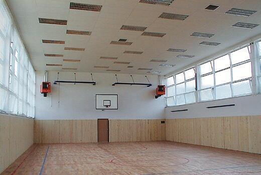 Plynové vytápění sportovní haly na ZŠ Vrahovice